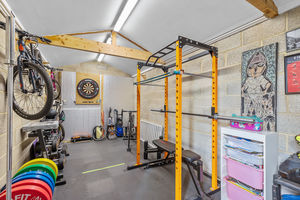 Photo 21- click for photo gallery